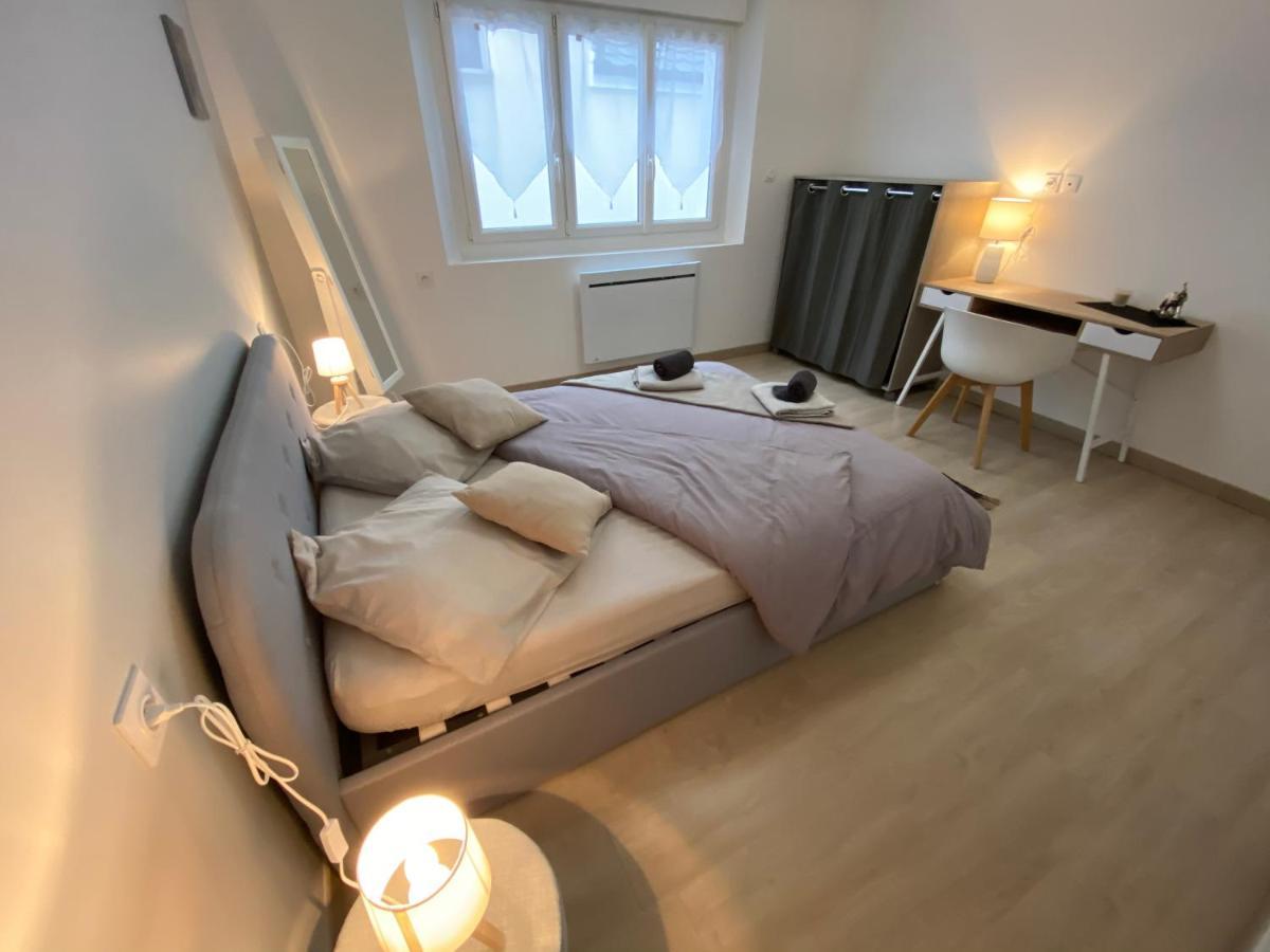 Toul Appartement Entier Avec Parking Prive Au Calme Cosy A Etage Avec Balcon Bagian luar foto